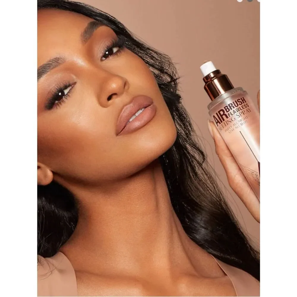 Charlotte Tilbury Airbrush Flawless Hydrating & Waterproof Setting Spray